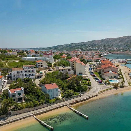 Nice In Pag With House Sea View Apartmán *